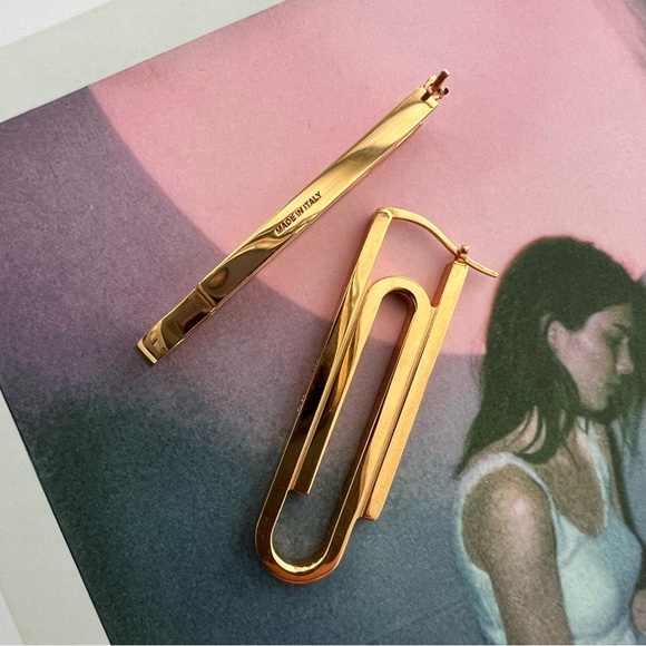 Modern Gold Paperclip Hoop Earrings - Picture 9 of 11